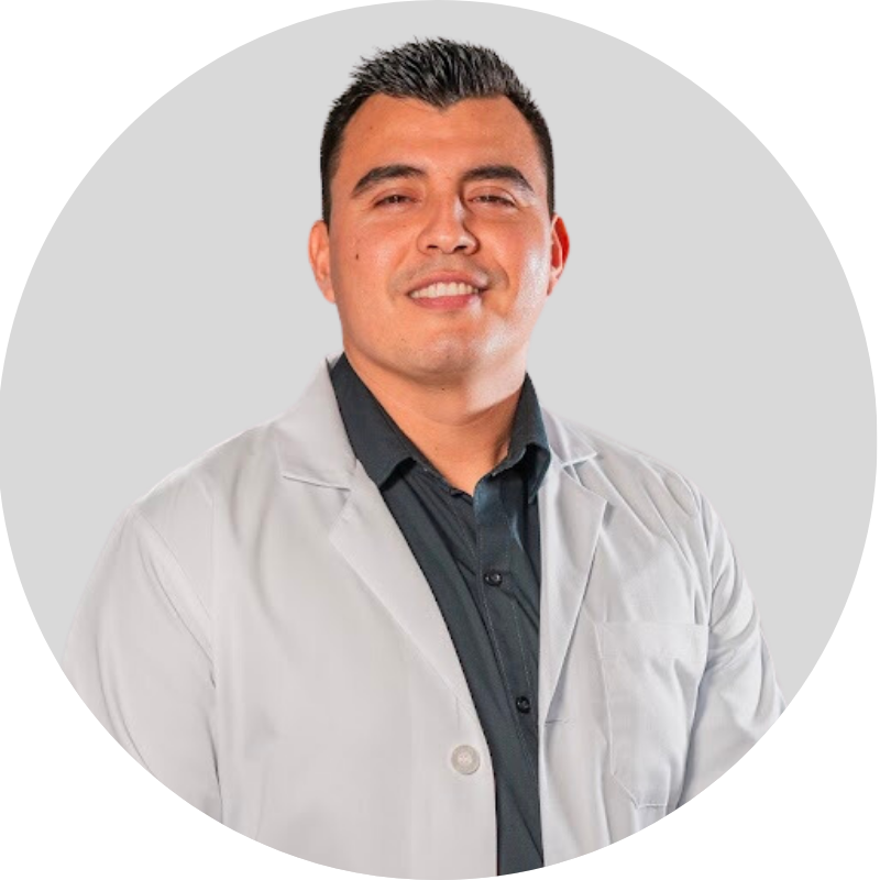 Dr. Iván Chávez Monteagudo